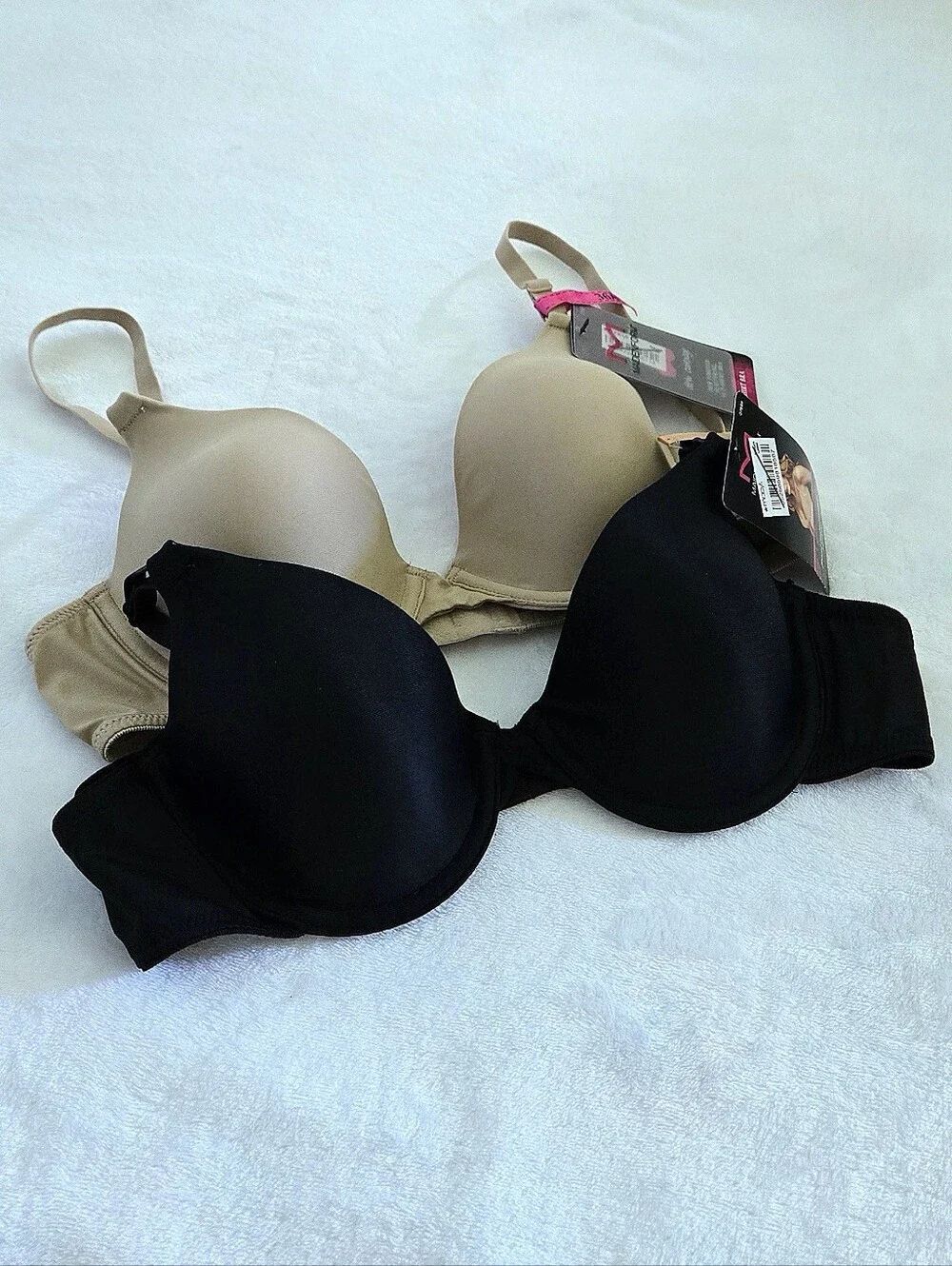 Bundle of TWO✌️ Maidenform One Fab Fit Original T-Shirt Bras